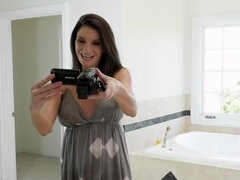 Anal, Cuarto de baño, Mamada, Morena, Madres para coger