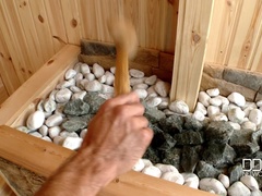 Blasen, Sperma im mund, Handjob, Hardcore, Massage, Muschi, Sauna, Rasiert