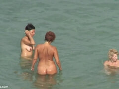 Holidays On The Beach - Spy cams