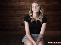 18 jahre, Blondine, Fetisch, Masturbation, Solo, Titten, Spielzeuge, Vibrator