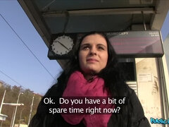 Leie, Braunhaarige, Europäisch, Handjob, Im freien, Pov, Realität, Zug