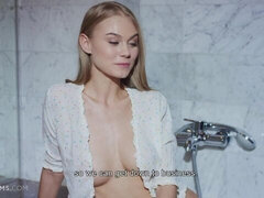 Incroyable, Salle de bains, Blonde, Doigter, Béant, Branlette thaïlandaise, Rasée, Mouillée