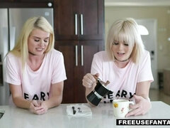 フェラチオ, イく瞬間, バック, 女 人男 人, キッチン, なめる, 馬乗り, オッパイの