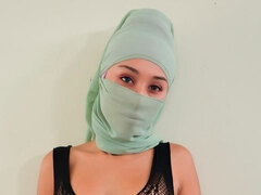 Mooi, Pijpbeurt, Bruinharig, Handbeurt, Masturbatie, Kousen, Tatoeage, Tiener