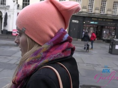 Salle de bains, Gros cul, Blonde, Petite amie, De plein air, Petite femme, Rasée, Mouillée