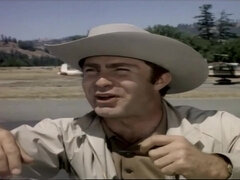 Grosse titten, Paar, Sperma im mund, Erotisch, Im freien, Retro, Erotischer film, Titten