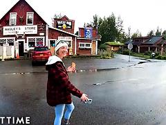 Большие сиськи, Лесбиянка, Лизание, Массаж, Порнозвезда, Рыжие, Сауна, Сиськи