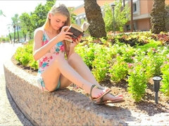 18 летние, Крупный план, Экстремальный секс, Массаж, Мастурбация, Чудовищные размеры, На публике, Соло