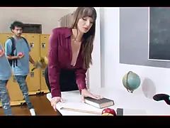 Fellating hot red haired cougar wife cheats with a random handyman - momdrips by mylf