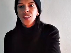 Leie, Schönheit, Grosser schwanz, Milf, Milch, Transfrau, Dürr, Solo