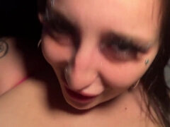 Sucer une bite, Brunette brune, Éjaculation interne, Hard, Pov, Chatte, Nénés, Mouillée