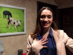 18 ans, Sucer une bite, Brunette brune, En levrette, Marrant, Hard, Pov, Réalité