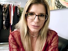 Anal, En levrette, Lunettes, Hd, Mère que j'aimerais baiser, Maman, Pov, Nénés