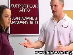 Braunhaarige, Hardcore, Hd, Schreiend, Rasiert, Jungendliche (18+), Titten, Uniform