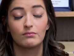 18 ans, Brunette brune, Attrapée, Prisonnier, Criant