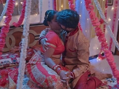 Gek, Logement, Rijpe lesbienne, Naakt, Buiten, Openbaar, Kut duiken, Tieten likken