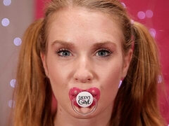 Tochter, Windel, Schmutzig, Natürlichen titten, Zierlich, Pov, Jungendliche (18+), Titten