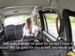 Hot Estate Agent Gets Creampied