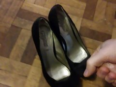 Cum on Lorna's heels 2