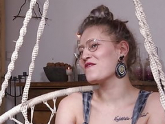 Amateur, Doigter, Allemand, Orgasme, Mamelons bombés, Nénés