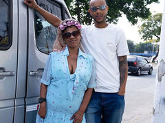 Culo, Autobús, Madura, Corridas, Hd, Sexo fuerte, Tetas colgantes, Apretado