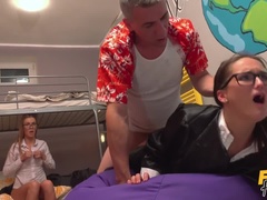 Kont, Hondjeshouding, Sperma in gezicht, Vingeren, Likken, Buiten, Gezichtspunt, Kut duiken