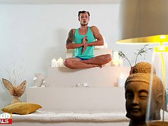 Ariana Van X's Big Ass and Chubby Frame take a Hardcore Yoga pounding in HD