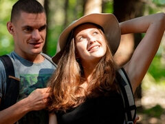 Жопа, Большие сиськи, Минет, Брюнетки, В одежде, Секс без цензуры, На публике, Молоденькие