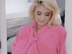18 ans, Blonde, Sucer une bite, Femelle, Hd, Masturbation, Chatte, Plan cul à trois