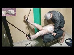 Enthousiasteling, Bondage discipline sadomasochisme, Brits, Stel, Dominatie, Rijpe lesbienne, Straf, Slaaf