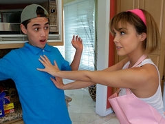 Kont, Blond, Pijpbeurt, Hondjeshouding, Keuken, Likken, Moeder die ik wil neuken, Geschoren