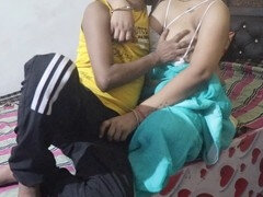 アジア人, 中出し, 言葉責め, 毛深い, 熟年, オマンコ, 義母, ストッキング