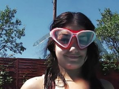 Strand, Bikini, Braunhaarige, Russisch, Dusche, Erotischer film, Titten, Unter wasser