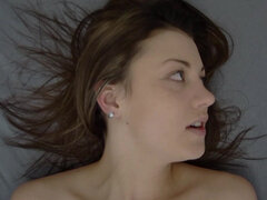 Bruinharig, Schattig, Tsjechisch, Masturbatie, Orgasme, Alleen