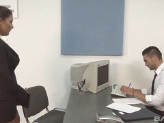 Grote kont, Grote lul, Grote mammen, Pijpbeurt, Hondjeshouding, Kantoor, Portugees, Tatoeage