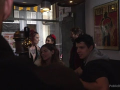 Anal, Mamada, Hembra, Humillación, Público, Castigada, Tímido, Esclavo