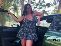 Leie, Grosser schwanz, Auto, Hundestellung, Europäisch, Latina, Milf, Öffentlich