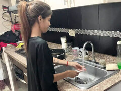 18 ans, Amateur, Sucer une bite, Célébrité, Couple, Érotique, Hd, Russe