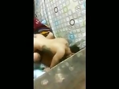 Lécher le cul, Seins naturels, Serbe