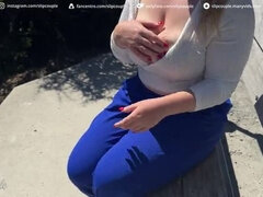 Leie, Grosser arsch, Grosse titten, Blondine, Deutsch, Handjob, Öffentlich, Titten