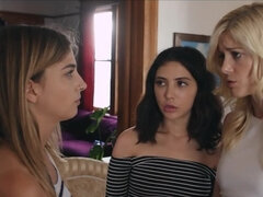 Lesbiana, Lamidas, Masturbación, Coño, Flaco, Tatuaje, Adolescente, Vibrador
