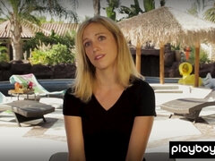 Aziatisch, Badpak, Bruinharig, Auto, Tsjechisch, Mager, Tiener, Tieten likken