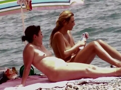 Amateur, Playa, Casero, Madres para coger, Desnudo, Público, Espía, Voyeur