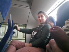 Grosse titten, Bus, Schwanz, Handjob, Selbstgemacht, Milf, Öffentlich, Titten