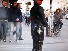 Dänisch, Latex