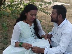 18 ans, Sucer une bite, Couple, Ferme, Indienne, Embrassement, De plein air, Rugueux