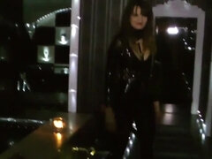 Nana, Bondage domination sadisme masochisme, Queue, Femme dominatrice, Latex, Maîtresse