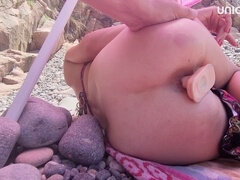 Anaal, Strand, Gapende, Openbaar