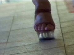 デカ尻, デカパイ, フェラチオ, ボンデージ, 巨乳な, 手コキする, ハードコア, マスク