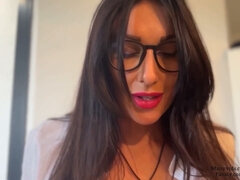 Amateur, Verga grande, Tetas grandes, Morena, Gafas, Enorme, Secretaria, Chupando